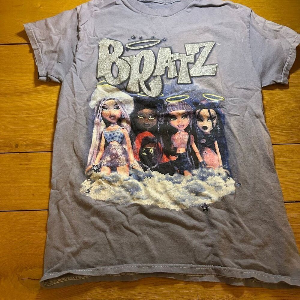 Vintage bratz t shirt small purple